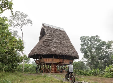 Yuyarina Pacha Kids Library